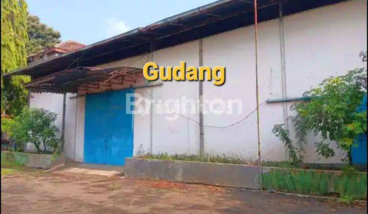 GUDANG RUKO RUMAH ADA KOLAM RENANG DI DAERAH SUKOREJO PASURUAN 2