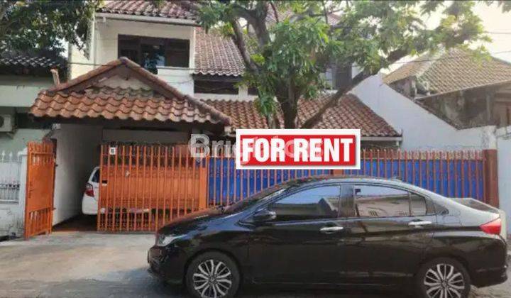 Rumah Semi Furnish Di Barata Jaya Dekat Pucang, Ngagel 1