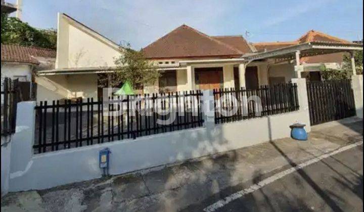 Rumah Usaha  Di Klojen, Tengah Kota Malang 2