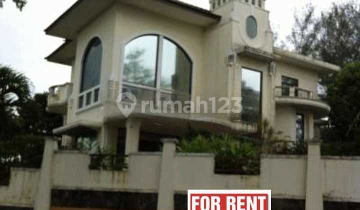 Luxury Fully Furnished Villa House in Taman Dayu Residence Pandaan Luxury Fully Furnished Villa House in Taman Dayu Residence Pandaan