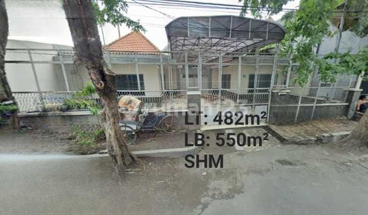 Spacious and Well-Maintained Office Business Space Ready for Use