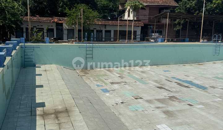 Wisata Kolam Renang Olah Raga Dan Bermain Air 2