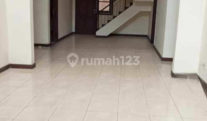 - Citraland Cluster Fullerton Place House, Good SHM 2