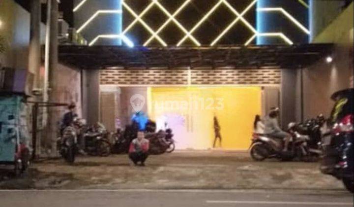 Gedung Ruko 3 Lantai Ex Karaoke Dekat Merr Kenjeran 2
