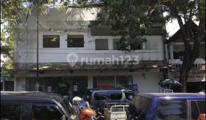 Ruko 3 Lantai Area Strategis Bisnis Dan Kuliner 