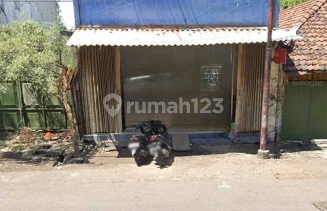 1-Story Shop House On 0 Raya Pasar Kembang Street 2