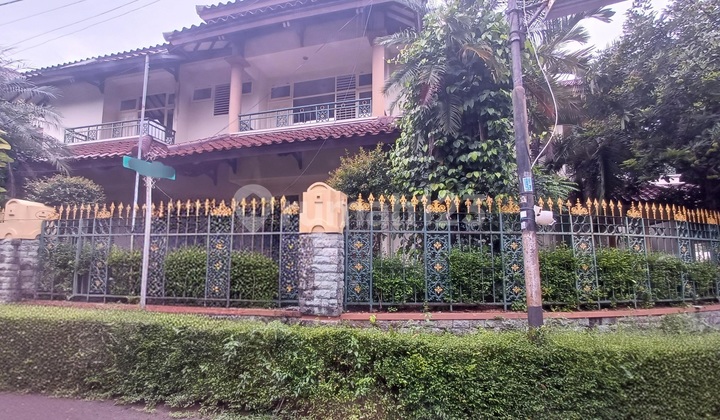 Hot Sale Rumah 2Lt Hook Swimming Pool, Semi Furnished SHM Bintaro Jak Sel Cl 334 2