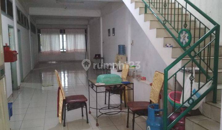 Dijual Ruko Gandeng Terawat Jalan Gatot Subroto 2