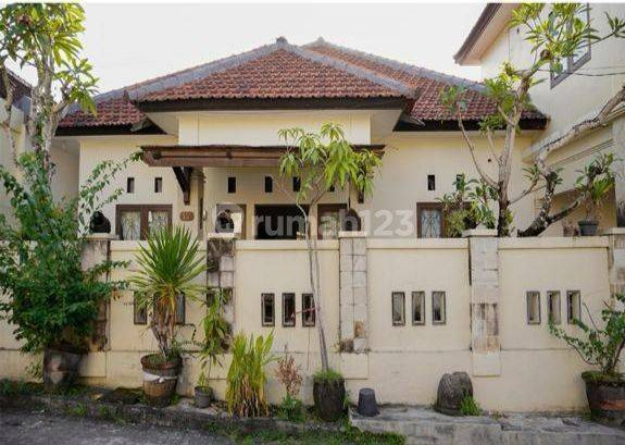 House for sale in Jimbaran, South Kuta, Badung 1