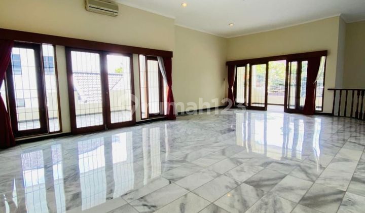 Beautiful Pejaten Barat Rental House 2