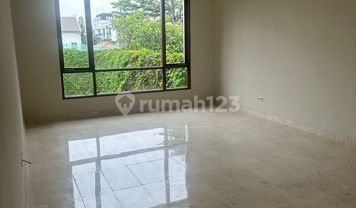 Rumah Disewakan Benda Gg. H. Sainin Kemang Jakarta Selatan 2