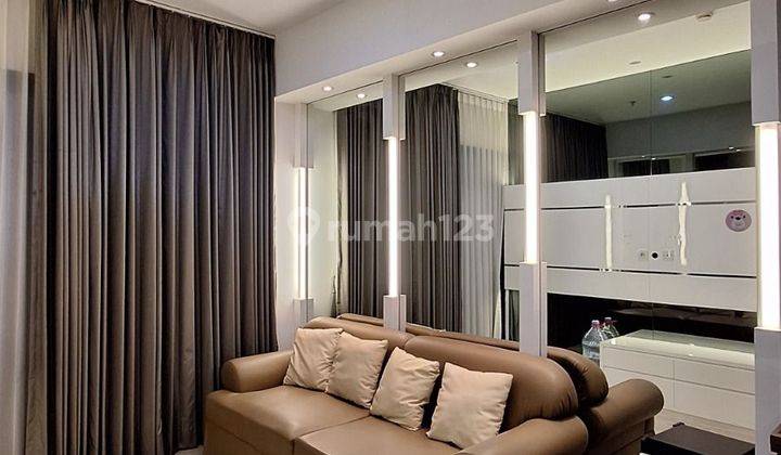 Apartemen THE PEAK TUNJUNGAN PLAZA 5 Furnished 2 Kamar Tidur  Bagus 2