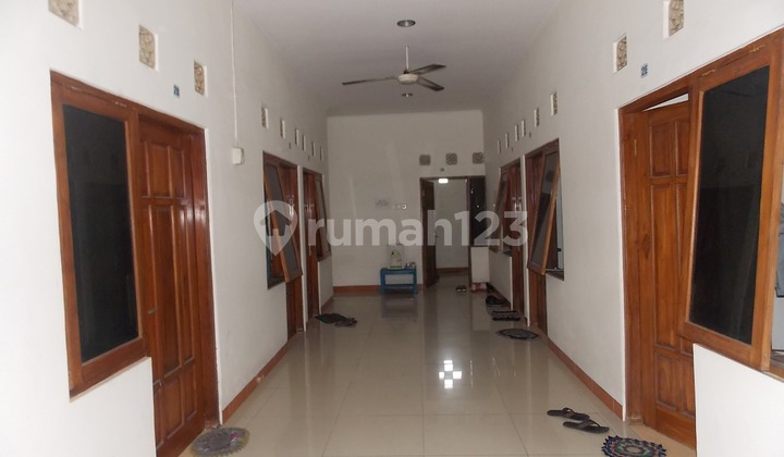 19-ROOM BOARDING HOUSE IN THE AHMAD YANI AREA OF SOLO, NEAR UNS CAMPUS 1