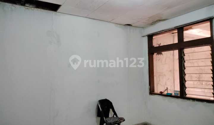 RUMAH SATU LANTAI MASUK MOTOR KAWASAN TOHA 1