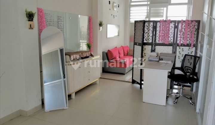 THREE-STORY HOUSE IN CISARANTEN ARCAMANIK 2