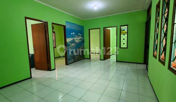 House for Office in the Cimahi Pesantren Area