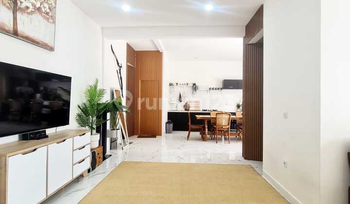 RUMAH VILLA CIMAUNG BANDUNG