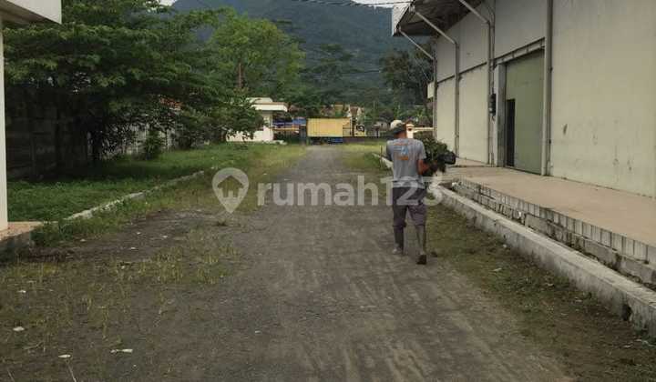 GUDANG SIAP HUNI BALE ENDAH 2