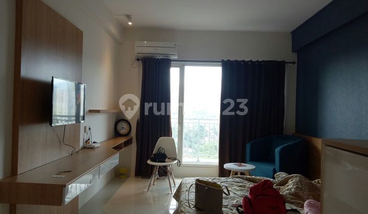 GALERI CIUMBULEUIT APARTMENT 17TH FLOOR 3 BEDROOMS