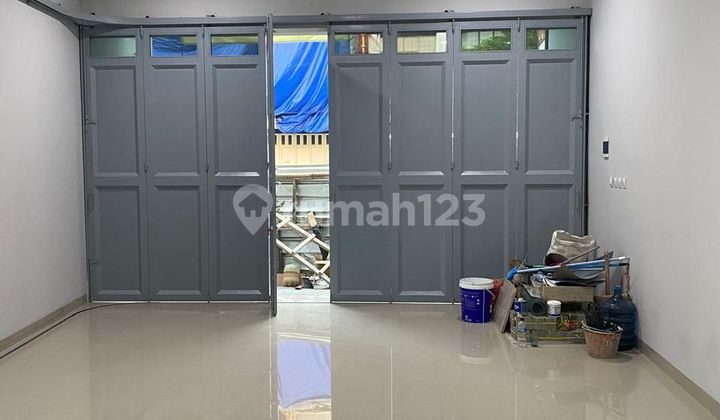 Two-Story Shop House Ready to Occupy Arcamanik 2