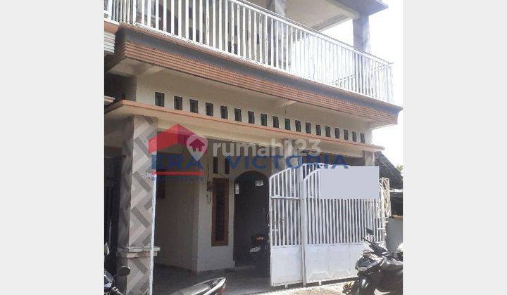 Rumah DIJUAL Daerah Mojoroto Kediri bebas banjir 1 menit dari Taman Sekartaji, 2 menit dari Pasar Bandar, SMAN 1,2,7 Kota Kediri, SMAK ST Agustinus, SMA Muhamadiyah, SMPN 4,8 Kota Kediri 1