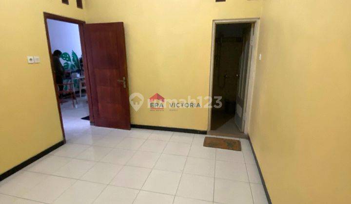 Rumah Bagus Unfurnished SHM di Kediri, Kediri 2