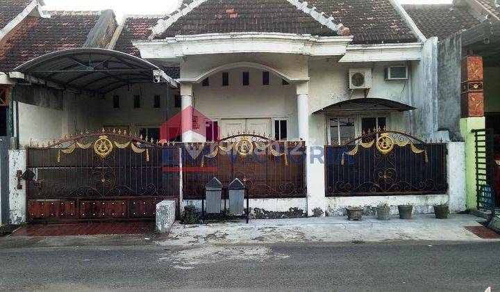 Rumah Bagus Unfurnished SHM di Mojoroto, Kediri 1