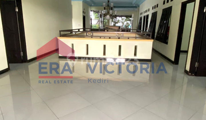 Rumah Terletak di Jalan Raya Loceret Kab Nganjuk Area Bisnis