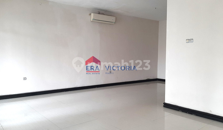 Disewakan Ruko Siap Pakai di Pare, Kediri Sudah Terdapat AC 2