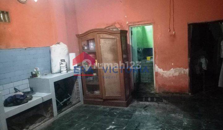 Rumah Bagus Unfurnished SHM di Kertosono, Nganjuk 2