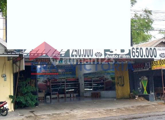 Shop House on Kediri - Tulungagung Provincial Road 2