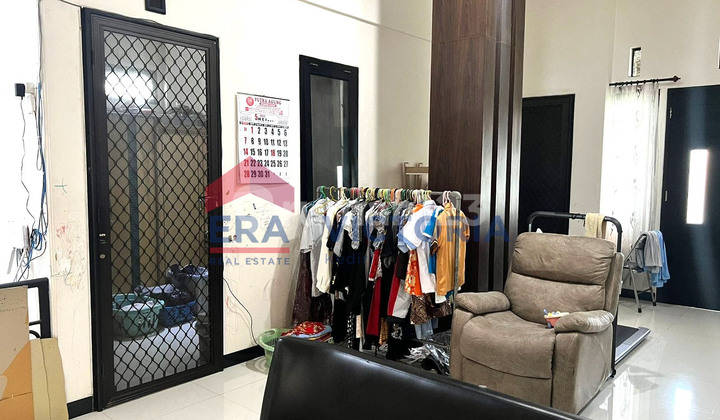 Rumah Bagus 3 Lantai Unfurnished SHM Kediri Kota 2