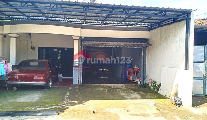 DIJUAL Rumah di Ds Mungkung Loceret Nganjuk 2 menit dari Balai Desa Balongan, 5 menit ke MAN 2 Nganjuk, 6 menit ke Samsat Nganjuk, 7 menit ke SMAN 2 Nganjuk, 11 menit ke SMPN 2 Nganjuk 1
