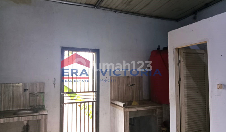 Ruko DIJUAL Di area bisnis Lengkong-Kertosono, Nganjuk, cocok untuk usaha apapun, terletak dijalan raya 2