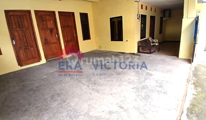 Rumah Dalam Perumahan di Pesantrean Dekat Sma Negeri 3 Kota Kediri