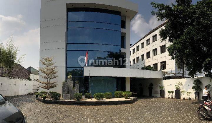 Kantor Strategis Murah 4lt di Jl Diponegoro,Pegangsaan,Menteng 2