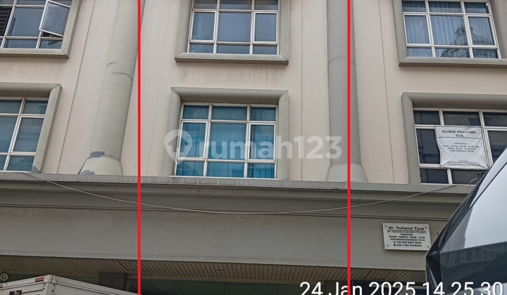 Ruko murah 3lt di Business Park,Kebon Jeruk,Meruya Utara Ruko murah 3lt di Business Park,Kebon Jeruk,Meruya Utara