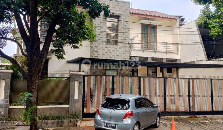 Rumah Murah 2lt di Jl Panglima Polim 5,Melawai,Kebayoran Baru 1