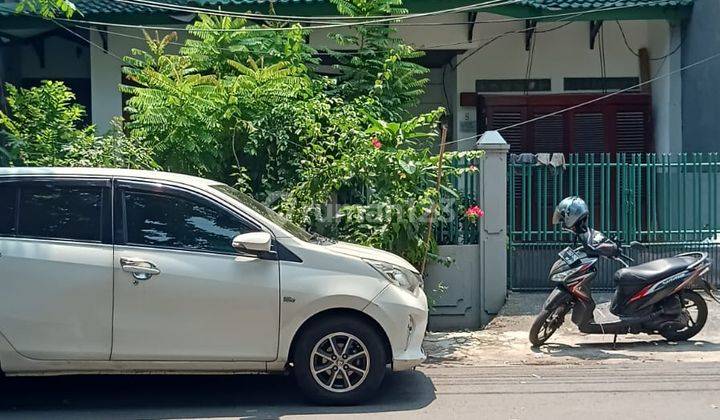 Rumah Murah 2lt di Jl Tanjung Duren Barat 5, Grogol Petamburan 1