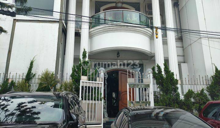 Rumah Bgs Murah 2lt di Jl Cempaka Putih Barat Xxvi, Cempaka Putih 1