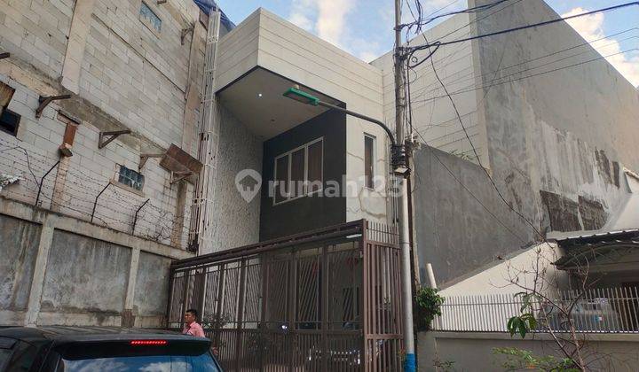 Rumah Murah 2lt di Grawisa, Pangeran Tubagus Angke,wijaya Kusuma 2