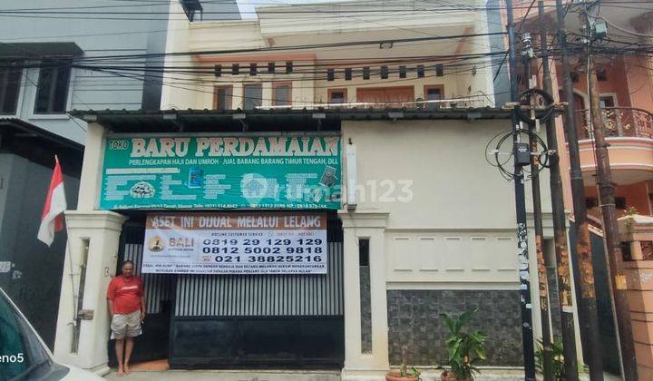 Rumah Murah 2lt di Jl Kebon Kacang 6,kebon Kacang,tanah Abang 1