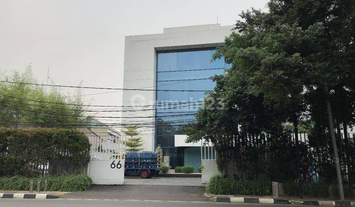 Kantor Strategis Murah 4lt di Jl Diponegoro,Pegangsaan,Menteng 1