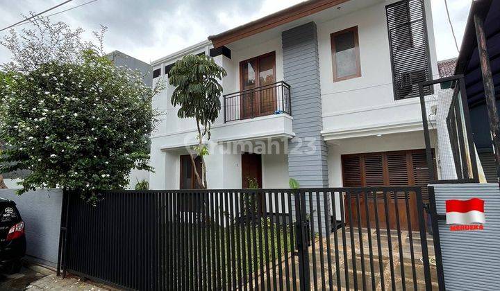 Jual Rumah Ada Taman Dikelapa Dua, Kebon Jeruk, Jakbar 1