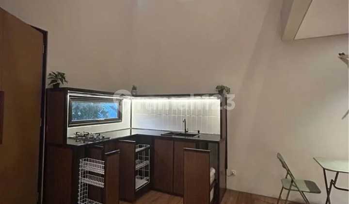 3-Story Semi-Furnished House Near Jurangmangu Station, Ciputat