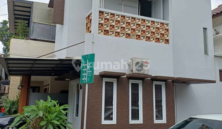 Cluster Corner House 2 Floors Near Lebak Bulus MRT 2
