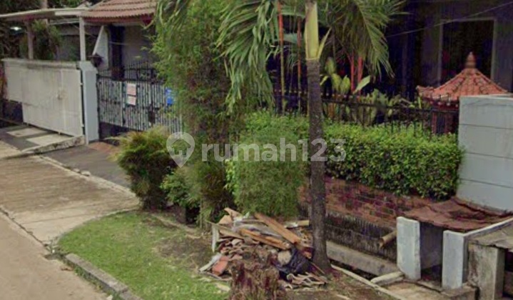 Rumah Megah 2 Lantai Dikomplek Villa Pamulang Dekat Bintaro
