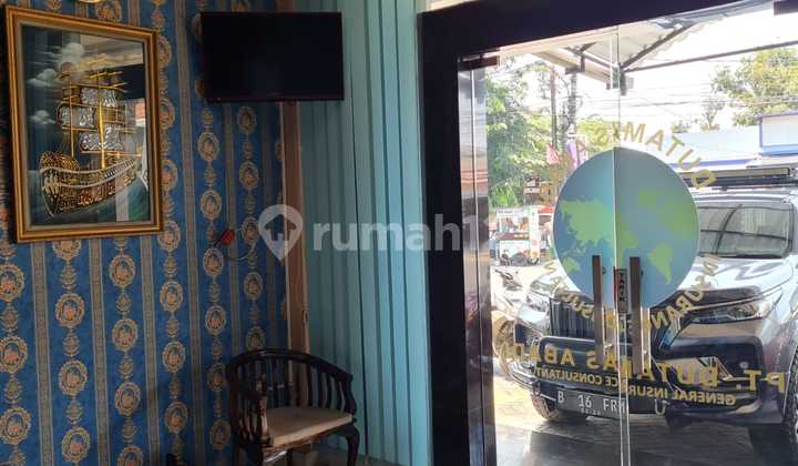 For Sale: 3½-Story Shop House on Main Road H. Mencong, Peninggilan Sudiamara