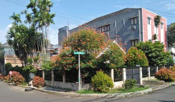 Rumah Hoek American Classic Dicilandak Barat 2