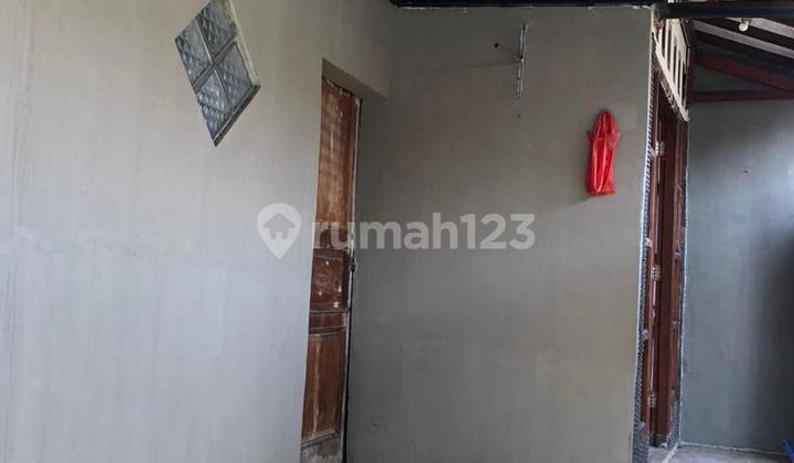 Rumah Hoek Bebas Banjir Jurangmangu Barat Dekat Bintaro Jaya 2